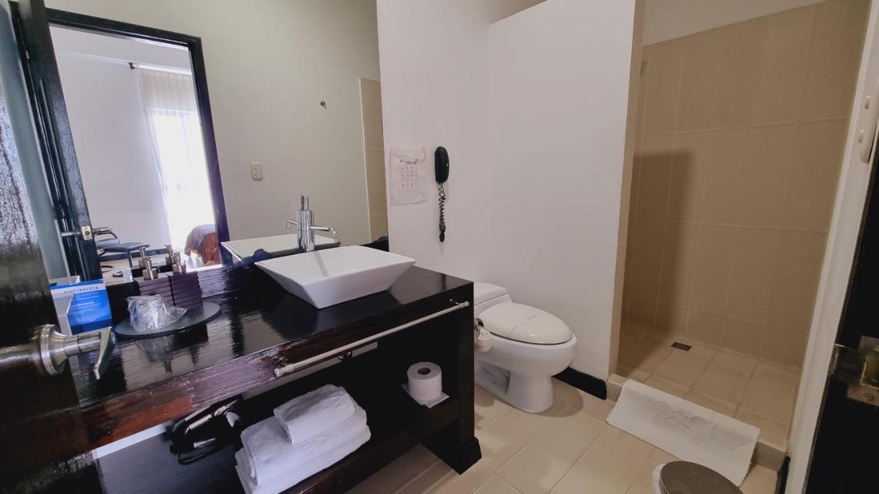 Habitat Suites Hotel 페레이라 외부 사진